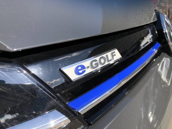 2019 Volkswagen e-Golf WVWKR7AU5KW914365