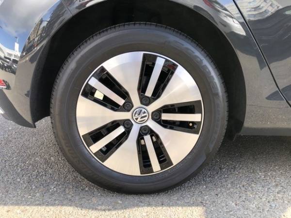 2019 Volkswagen e-Golf WVWKR7AU5KW914365