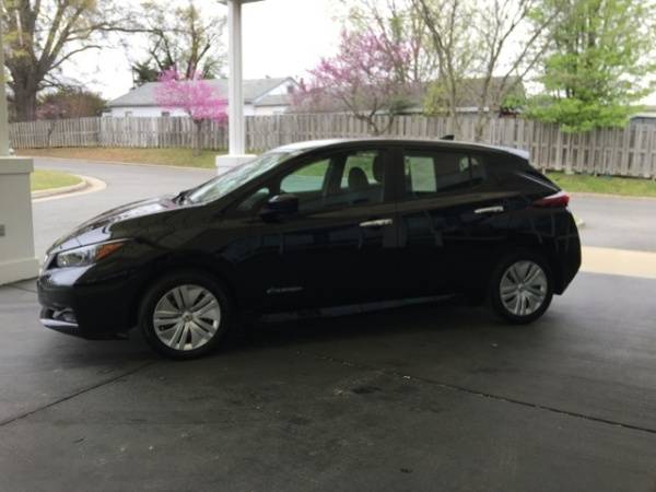 2019 Nissan LEAF 1N4AZ1CP0KC307796