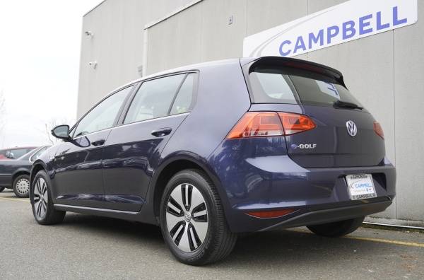 2016 Volkswagen e-Golf WVWKP7AU5GW916095