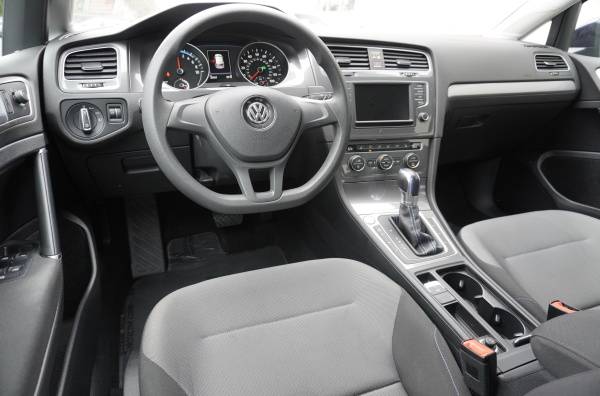 2016 Volkswagen e-Golf WVWKP7AU5GW916095