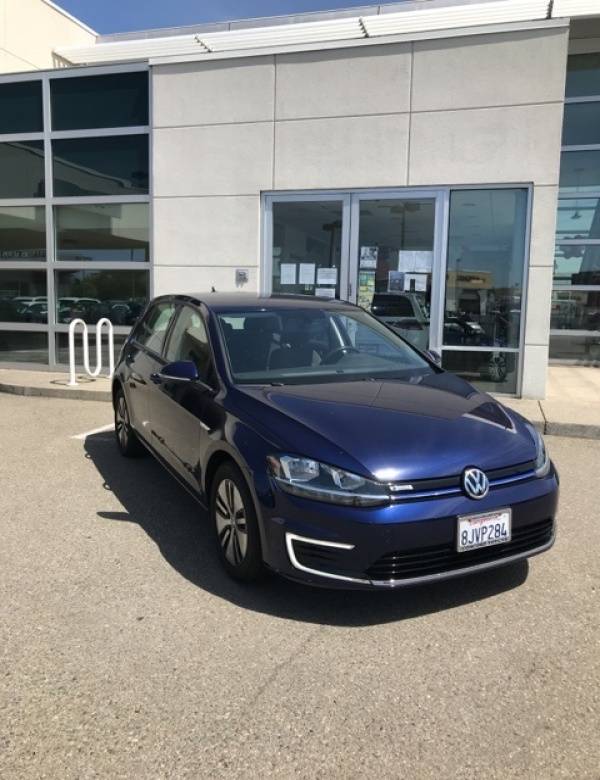 2019 Volkswagen e-Golf WVWKR7AU9KW909315