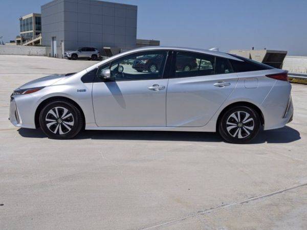 2017 Toyota Prius Prime JTDKARFP7H3032243