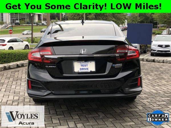 2018 Honda Clarity JHMZC5F34JC001843