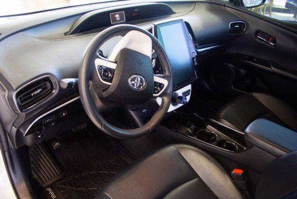 2018 Toyota Prius Prime JTDKARFP4J3075329