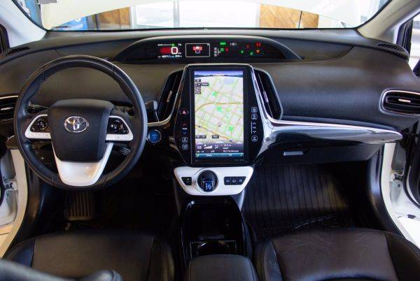 2018 Toyota Prius Prime JTDKARFP4J3075329
