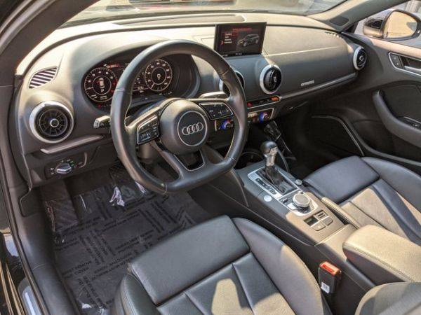 2017 Audi A3 Sportback e-tron WAUSPBFF3HA076570