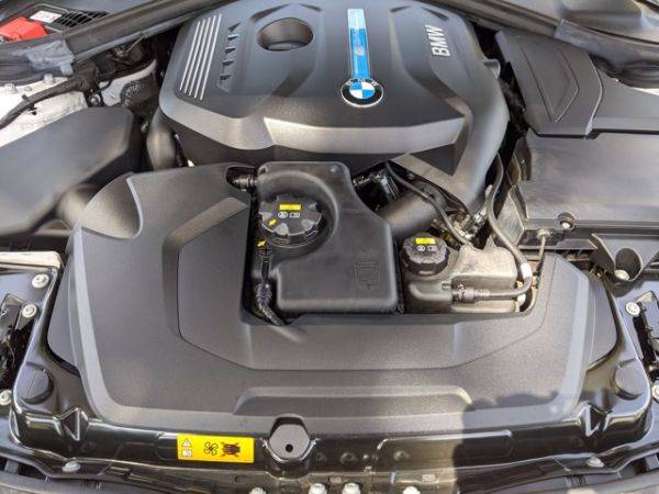 2018 BMW 3 Series WBA8E1C54JA180027