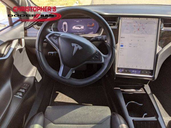 2018 Tesla Model S 5YJSA1E25JF281253