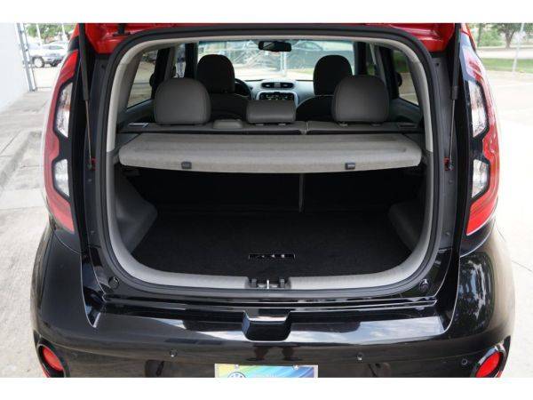 2016 Kia Soul KNDJX3AE4G7014111