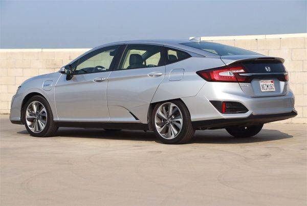 2018 Honda Clarity JHMZC5F17JC010776