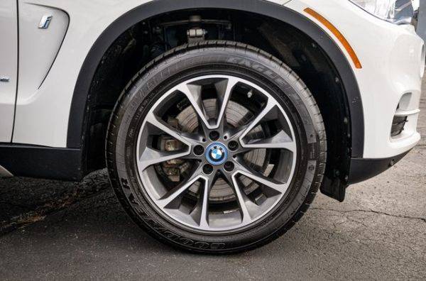 2018 BMW X5 xDrive40e 5UXKT0C58J0V98037