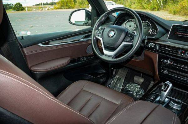2018 BMW X5 xDrive40e 5UXKT0C58J0V98037