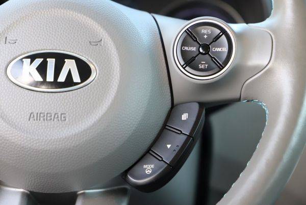 2017 Kia Soul KNDJP3AE5H7022087