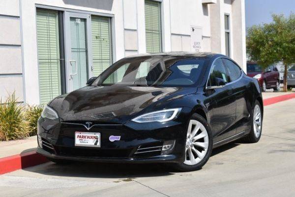 2018 Tesla Model S 5YJSA1E21JF293559