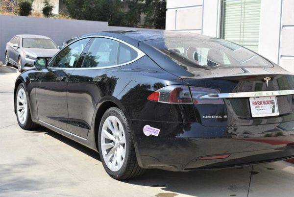 2018 Tesla Model S 5YJSA1E21JF293559