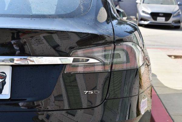 2018 Tesla Model S 5YJSA1E21JF293559