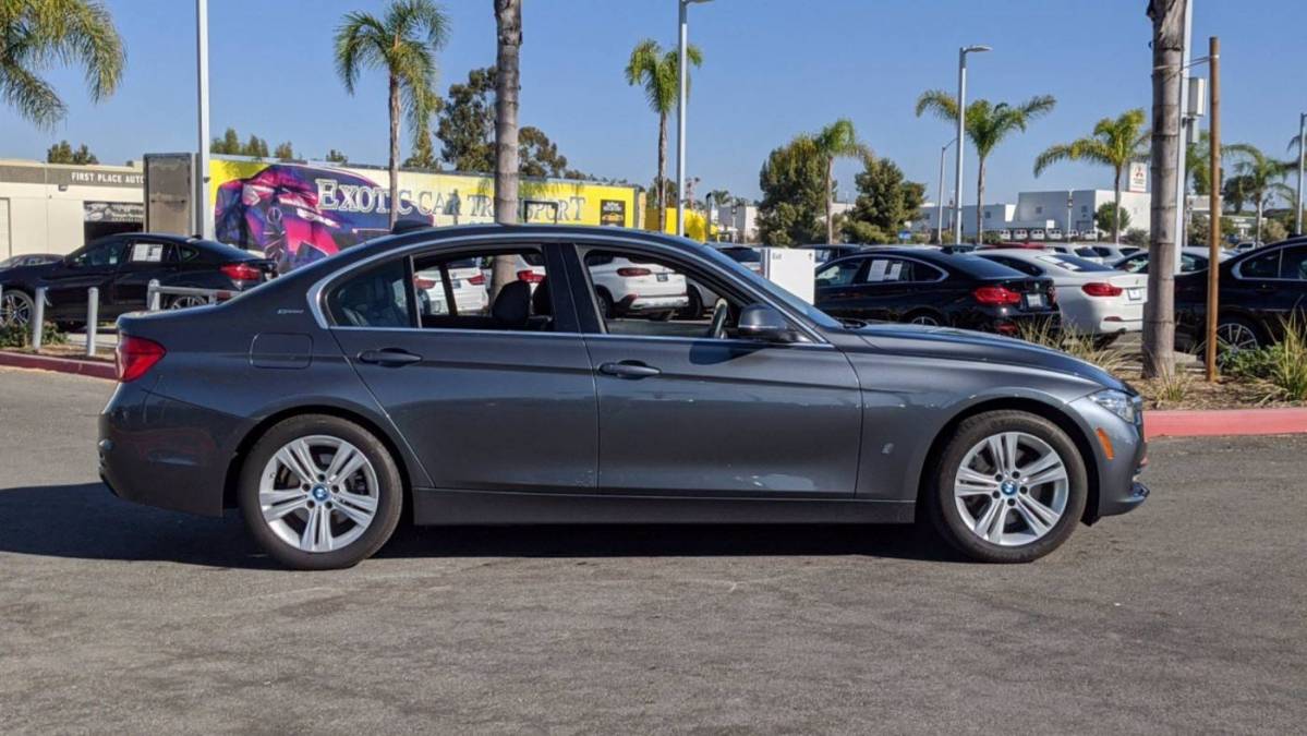 2018 BMW 3 Series WBA8E1C56JA171412