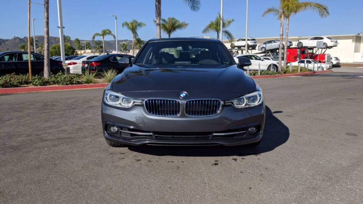 2018 BMW 3 Series WBA8E1C56JA171412