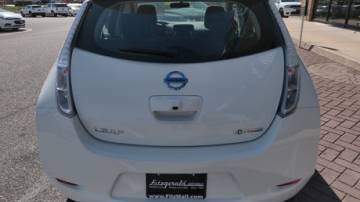 2016 Nissan LEAF 1N4BZ0CP4GC300324