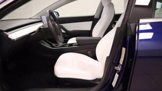 2019 Tesla Model 3 5YJ3E1EB1KF192497