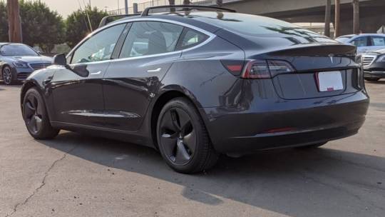 2018 Tesla Model 3 5YJ3E1EA0JF123810