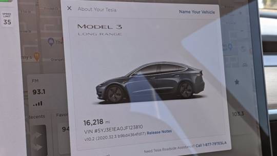 2018 Tesla Model 3 5YJ3E1EA0JF123810