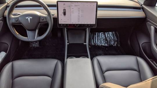 2018 Tesla Model 3 5YJ3E1EA0JF123810