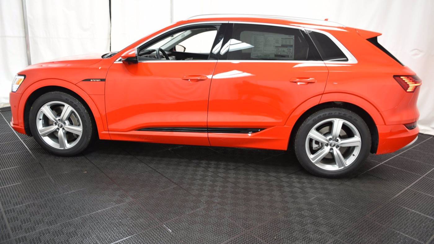 2019 Audi e-tron WA1VABGE0KB013560