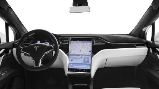 2016 Tesla Model X 5YJXCBE41GF020900