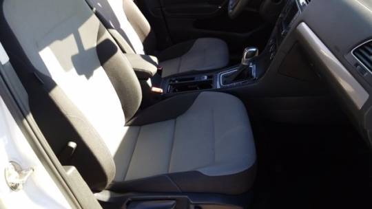 2016 Volkswagen e-Golf WVWKP7AU4GW901412
