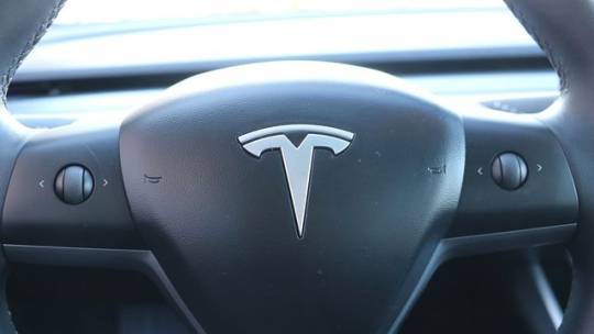 2019 Tesla Model 3 5YJ3E1EA1KF424605