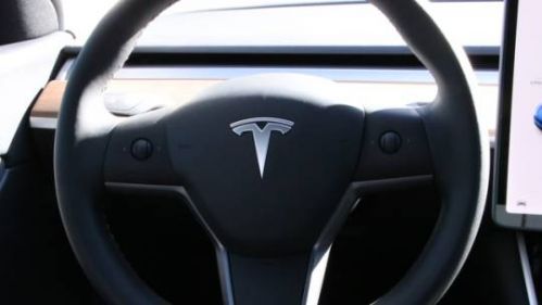 2020 Tesla Model Y 5YJYGDEE9LF006489