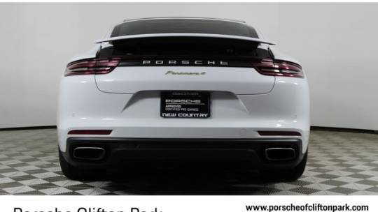 2018 Porsche Panamera WP0AE2A74JL177728