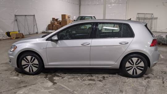 2016 Volkswagen e-Golf WVWKP7AU8GW904376