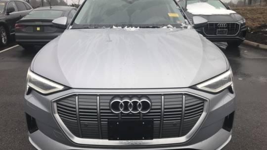 2019 Audi e-tron WA1VABGE9KB017641