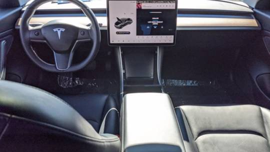 2018 Tesla Model 3 5YJ3E1EB7JF129984