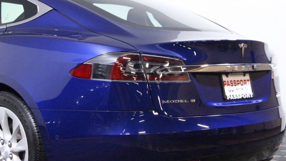 2017 Tesla Model S 5YJSA1E20HF220922