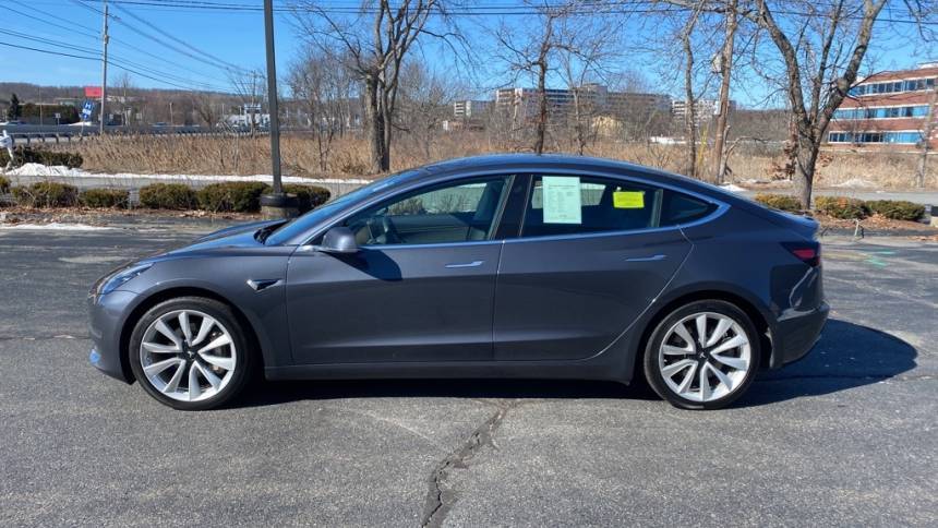 2019 Tesla Model 3 5YJ3E1EB9KF389188