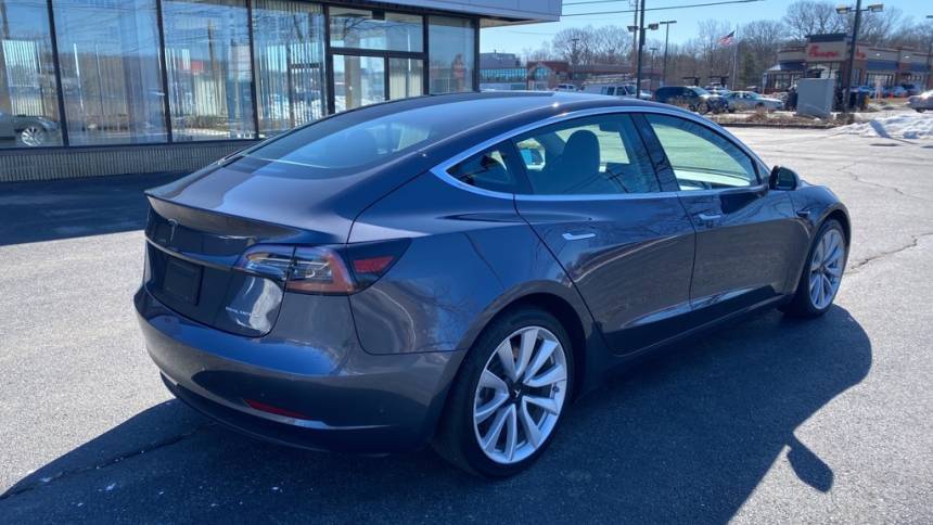 2019 Tesla Model 3 5YJ3E1EB9KF389188