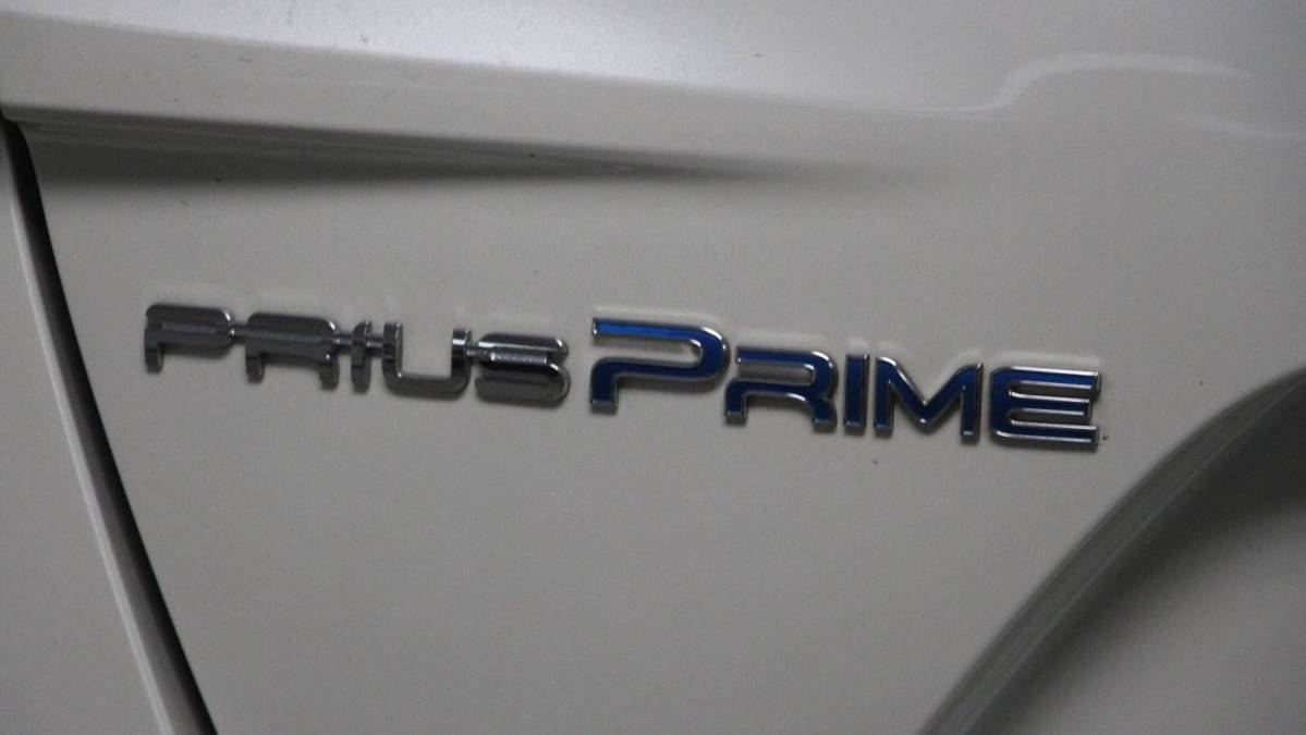 2017 Toyota Prius Prime JTDKARFP0H3042385
