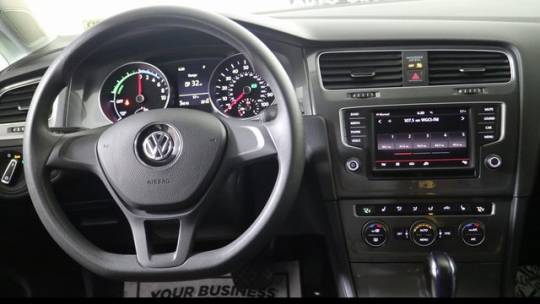 2016 Volkswagen e-Golf WVWKP7AU0GW911869