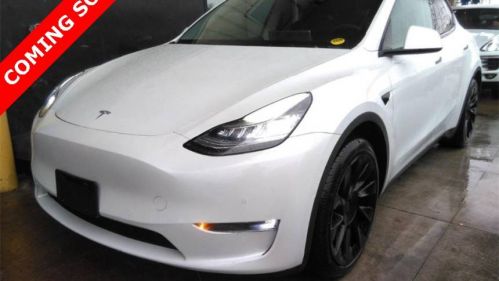 2020 Tesla Model Y 5YJYGDEE6LF039885