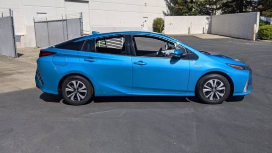 2017 Toyota Prius Prime JTDKARFP3H3063702