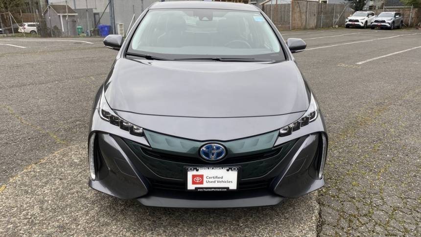 2018 Toyota Prius Prime JTDKARFP8J3075169