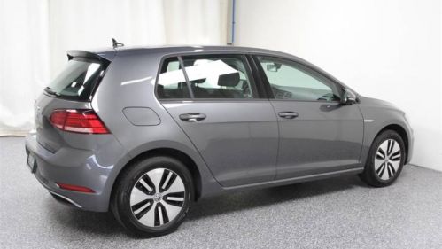 2019 Volkswagen e-Golf WVWKR7AU9KW909928