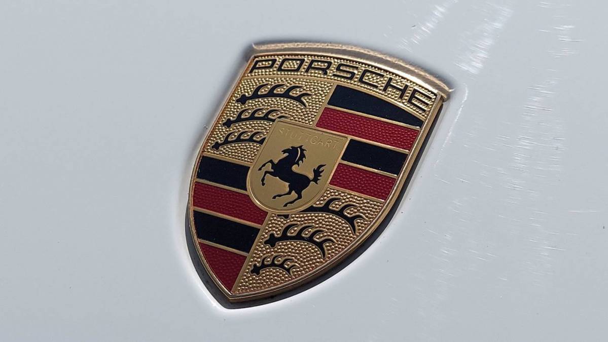 2020 Porsche Panamera WP0AE2A7XLL130545