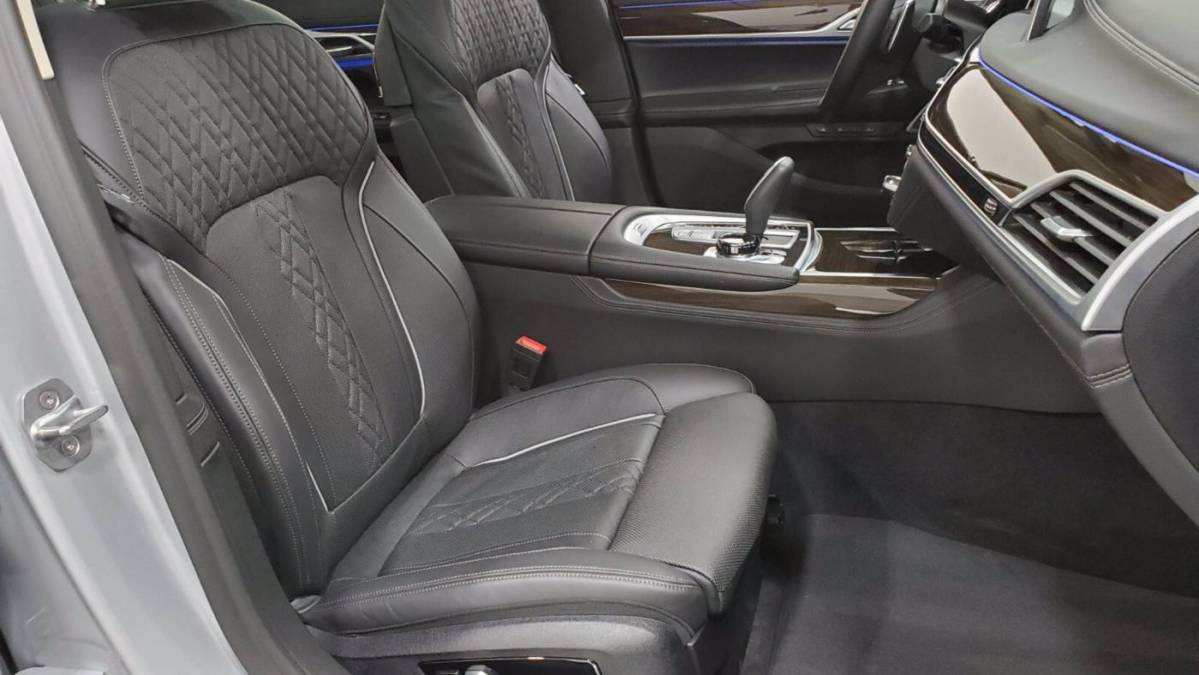 2019 BMW 7 Series WBA7J2C55KB246450