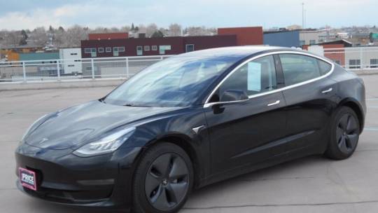 2018 Tesla Model 3 5YJ3E1EB0JF182509