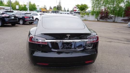 2020 Tesla Model S 5YJSA1E4XLF392126